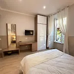 Casa Mirabilia 4*